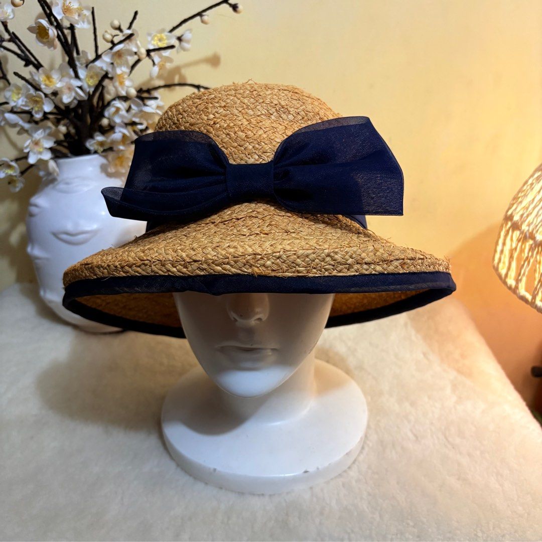 Authentic Hardy Amies London Straw Hat (Category: Hats & Beanies) located in Binangonan. Submitted by makoleksyon (Listing ID 1403973833, Image 2). Description: Excellent condition Like new No flaws Bought in Japan 💯% Authentic Money back guarantee .