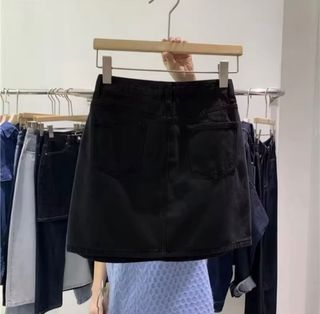 (Category: ) located in . Submitted by shop.moomin (Listing ID 1404060854, Image 1). Description: .