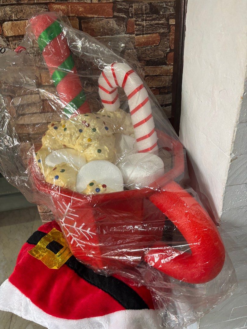 Christmas Mug Decoration (Category: Other Home Decor) located in Las Pinas. Submitted by ringringms (Listing ID 1404133724, Image 2). Description: Oversized mug for Christmas decor. Ready for pick up. Las Piñas Area. DF to be shouldered by buyer..