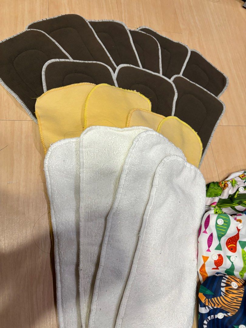 Cloth diapers (Category: Diapers & Baby Wipes) located in Manila. Submitted by zarsak (Listing ID 1404129130, Image 3). Description: Well loved cloth diapers. For take all What you see is what you get. .