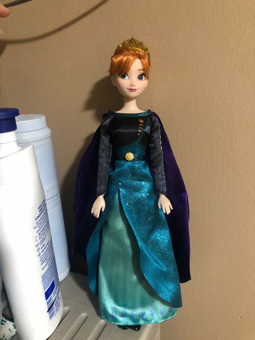 [Frozen] Anna Doll (Category: Figurines & Statues) located in Quezon City. Submitted by irresponsiblespender (Listing ID 1404078163, Image 2). Description: Selling my Queen Anna doll. Original, bought from Disney store in Japan. Doll as is, no box, comes with a mini comb/brush (for the doll’s hair).