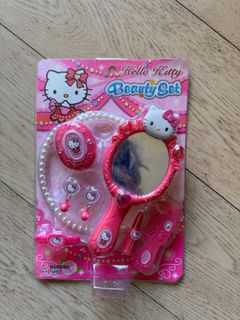 （分類：）位於 。 由 katttuu 提交（商品編號 1404066376，圖片 1）。簡介： 。