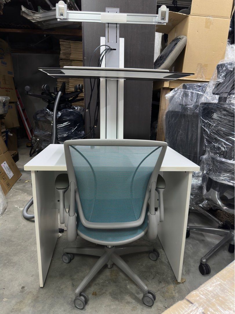 Fraction price. Pay only 10% from retail price.humanscale quickstand monitor arm sit to stand (Category: Office & Business Technology) located in Kuala Lumpur. Submitted by displayelement1 (Listing ID 1127494058, Image 1). Description: Combo purchase with humanscale diffrient world chair at rm 900 ONLY Save RM8000 on the spot Refer this video and detail HUMANSCALE QUICKSTAND https://youtu.be/G0R-dWtuNTw?si=c9Kj-y8l4ZZQOKks HUMANSCALE DIFFRIENT WO