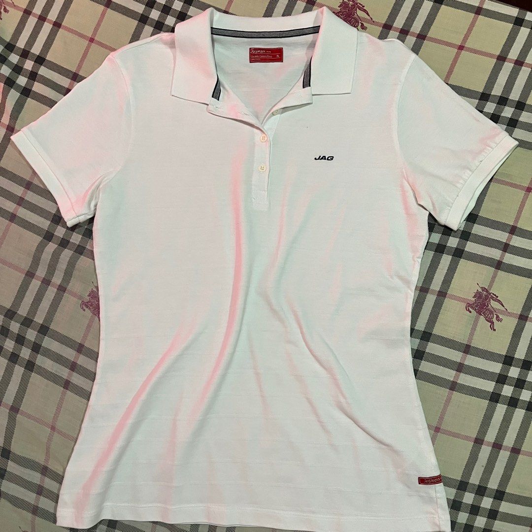 JAG Jeans White Polo Shirt (Category: Blouses) located in Manila. Submitted by _cxlx (Listing ID 1404128216, Image 1). Description: Size: XL RFS: Too Large + Nakatambak nalang. Brand: JAG Color: White Used only once No flaws.