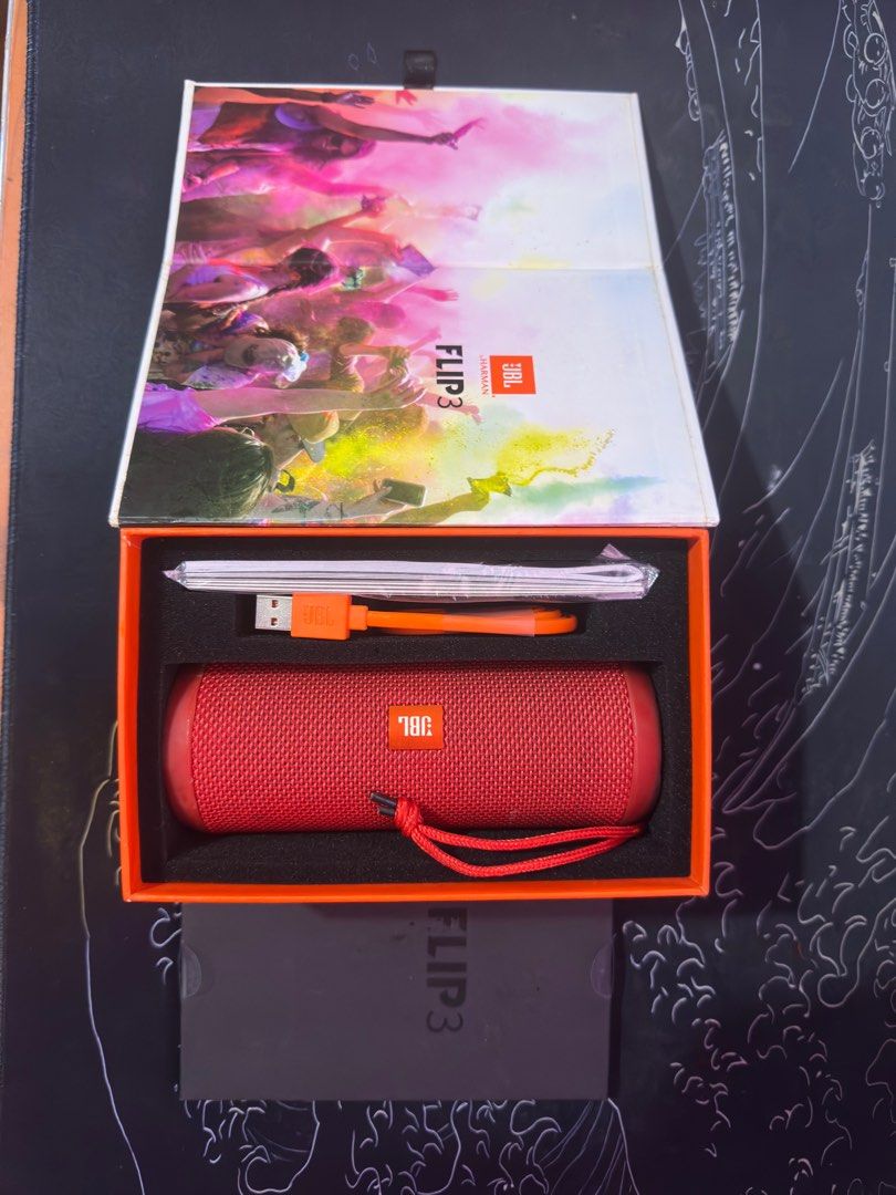 JBL Flip 3 (Category: Soundbars, Speakers & Amplifiers) located in Quezon City. Submitted by metroknowme (Listing ID 1404005801, Image 2). Description: 🔊 JBL Flip 3 – Excellent Condition! Box Intact, Unused Cable & Unopened Leaflets Price: 3,500.00 ✅ Selling my JBL Flip 3 portable Bluetooth speaker — still very presentable and clean. ✅ Box is intact, and both the charging cord and leaflets are unopened. ✅ Speaker is lightly used and performs lik