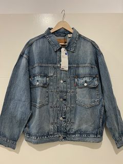 (Category: ) located in . Submitted by aaishaa_store (Listing ID 1404051517, Image 1). Description: .