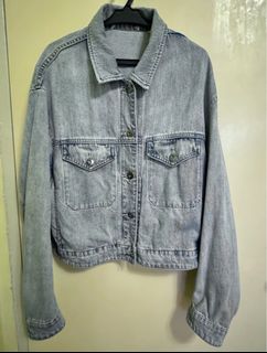 (Category: ) located in . Submitted by secondhandmanila (Listing ID 1404045402, Image 1). Description: .