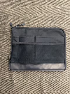 （分類：）位於 。 由 S82928774 提交（商品編號 1404107364，圖片 1）。簡介： 。