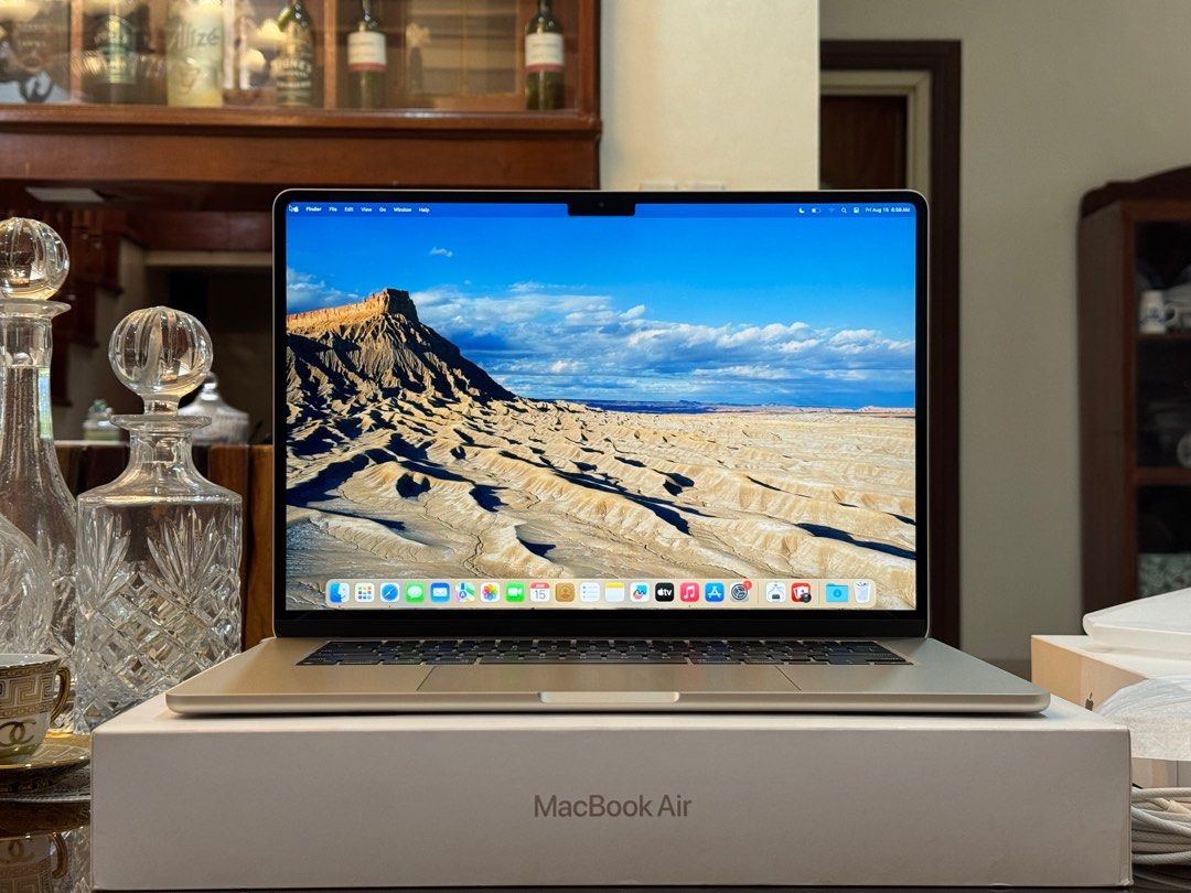(M3 Chip, 512GB) 15-inch MacBook Air (Category: Laptops & Notebooks) located in Libon. Submitted by johnvictor08165 (Listing ID 1404066838, Image 2). Description: Brand New 15” MacBook Air M3 Chip Mall Price - 89,990 I’m selling it for ₱66,990 only (Save 23k) Apple warranty until Oct 2026 Meet-up: Albay - CamSur, Sorsogon.