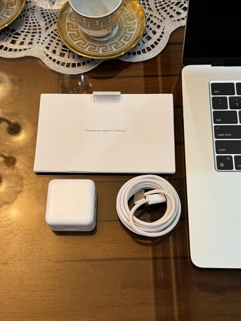 (M3 Chip, 512GB) 15-inch MacBook Air (Category: Laptops & Notebooks) located in Libon. Submitted by johnvictor08165 (Listing ID 1404066838, Image 3). Description: Brand New 15” MacBook Air M3 Chip Mall Price - 89,990 I’m selling it for ₱66,990 only (Save 23k) Apple warranty until Oct 2026 Meet-up: Albay - CamSur, Sorsogon.
