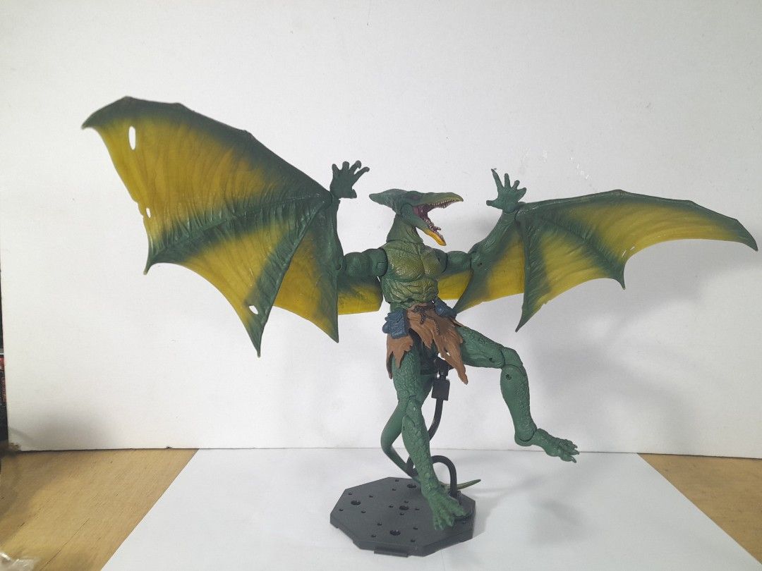 Marvel Legends Sauron BAF (Build a figure) complete (Category: Figurines & Statues) located in Manila. Submitted by ghirokuna (Listing ID 1404088152, Image 1). Description: Marvel Legends Sauron og BAF -bought second hand in a good condition -only issue is the torso joint being a little loose - stand not included -Ultron in second picture not included -delivery is to be handled by buyer .