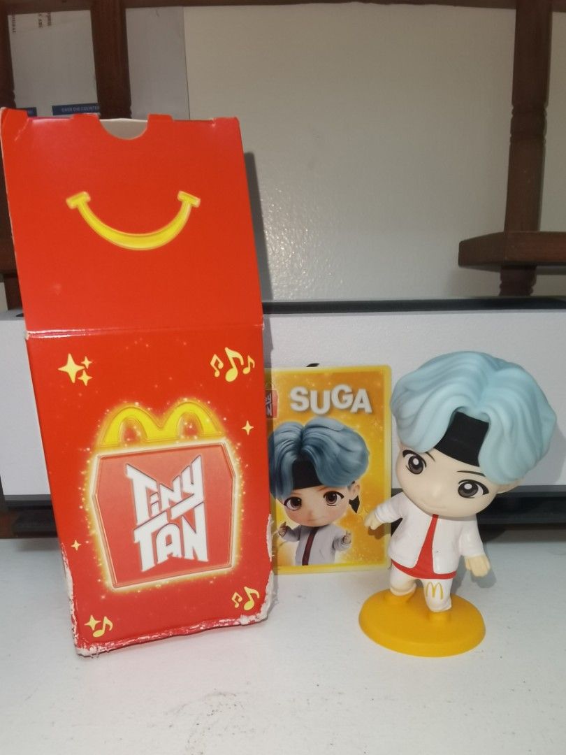 Mcdo BTS SUGA Encore Edition (Category: K-Wave Merchandise) located in Caloocan City. Submitted by all_antiques_preloved (Listing ID 1404047588, Image 2). Description: ☑️ Can be Swapped with any Mcdo FRIENDS (EXCEPT PHEOBE and ROSS kasi merun na po me nun☺️) ☑️ Box is a bit damaged kasi nabugbog sa bag nung maulan🥹 but the fig inside is in excellent condition! 💜 Rfs: na-double ng bili😆.