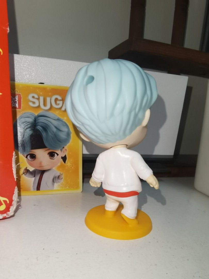 Mcdo BTS SUGA Encore Edition (Category: K-Wave Merchandise) located in Caloocan City. Submitted by all_antiques_preloved (Listing ID 1404047588, Image 3). Description: ☑️ Can be Swapped with any Mcdo FRIENDS (EXCEPT PHEOBE and ROSS kasi merun na po me nun☺️) ☑️ Box is a bit damaged kasi nabugbog sa bag nung maulan🥹 but the fig inside is in excellent condition! 💜 Rfs: na-double ng bili😆.