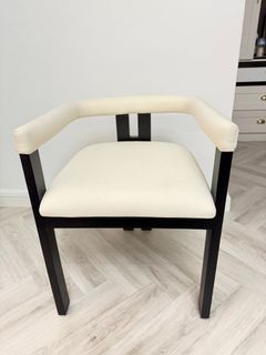 (Category: ) located in . Submitted by dd__preloved (Listing ID 1404127851, Image 1). Description: .