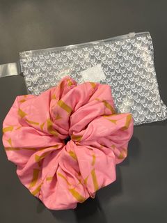 (Kategori: ) berada di . Dikirim oleh lavieenrose99 (ID iklan 1404118611, Gambar 1). Deskripsi: .