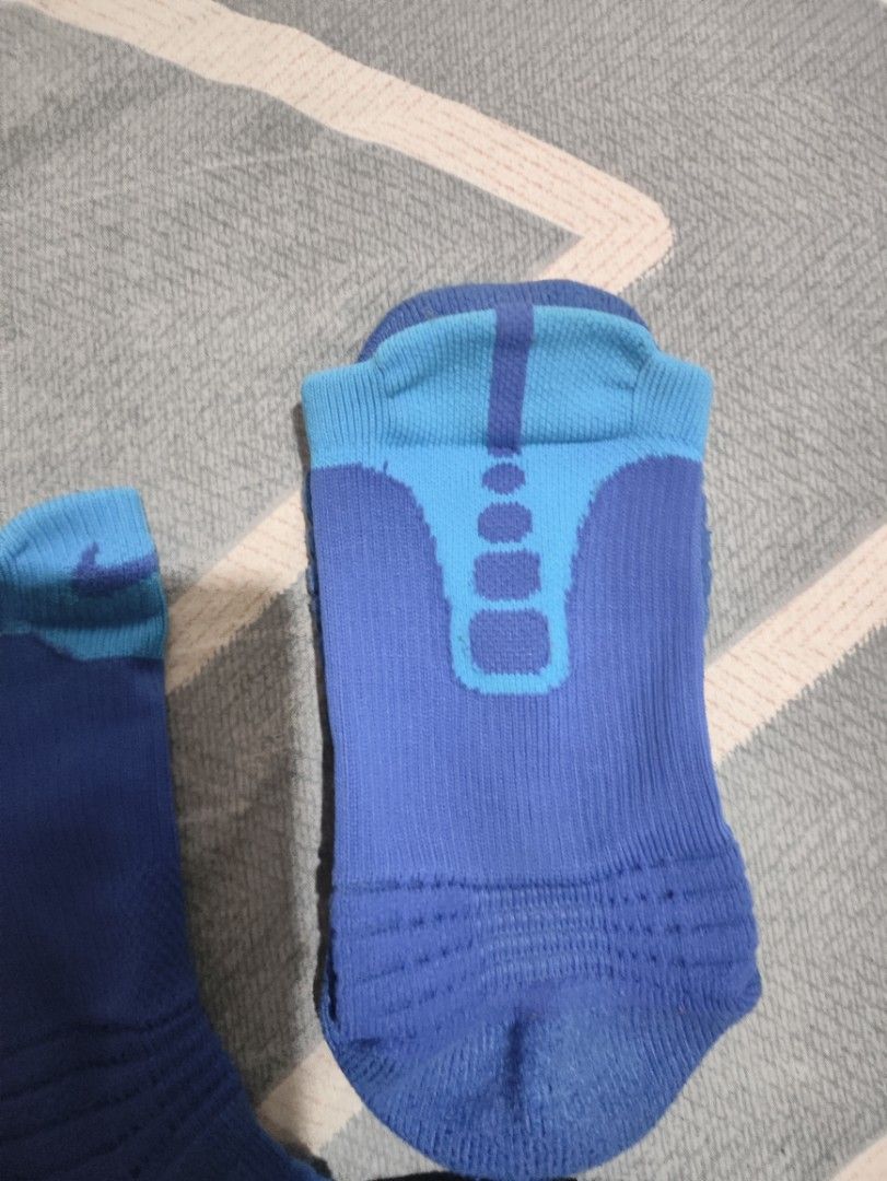 Nike hyperelite versatility basketball running socks (Category: Activewear) located in Las Pinas. Submitted by johnnnnnnnnnnnnnn (Listing ID 1404092640, Image 3). Description: good for training sports workout, gym, running, jogging, basketball, volleyball, cycling or for and outdoor nike, adidas, jordan, converse, h&m, lacoste, under armour, gymshark.