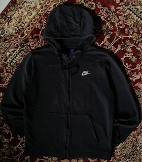 (Category: ) located in . Submitted by thrift__nation (Listing ID 1404056522, Image 1). Description: .
