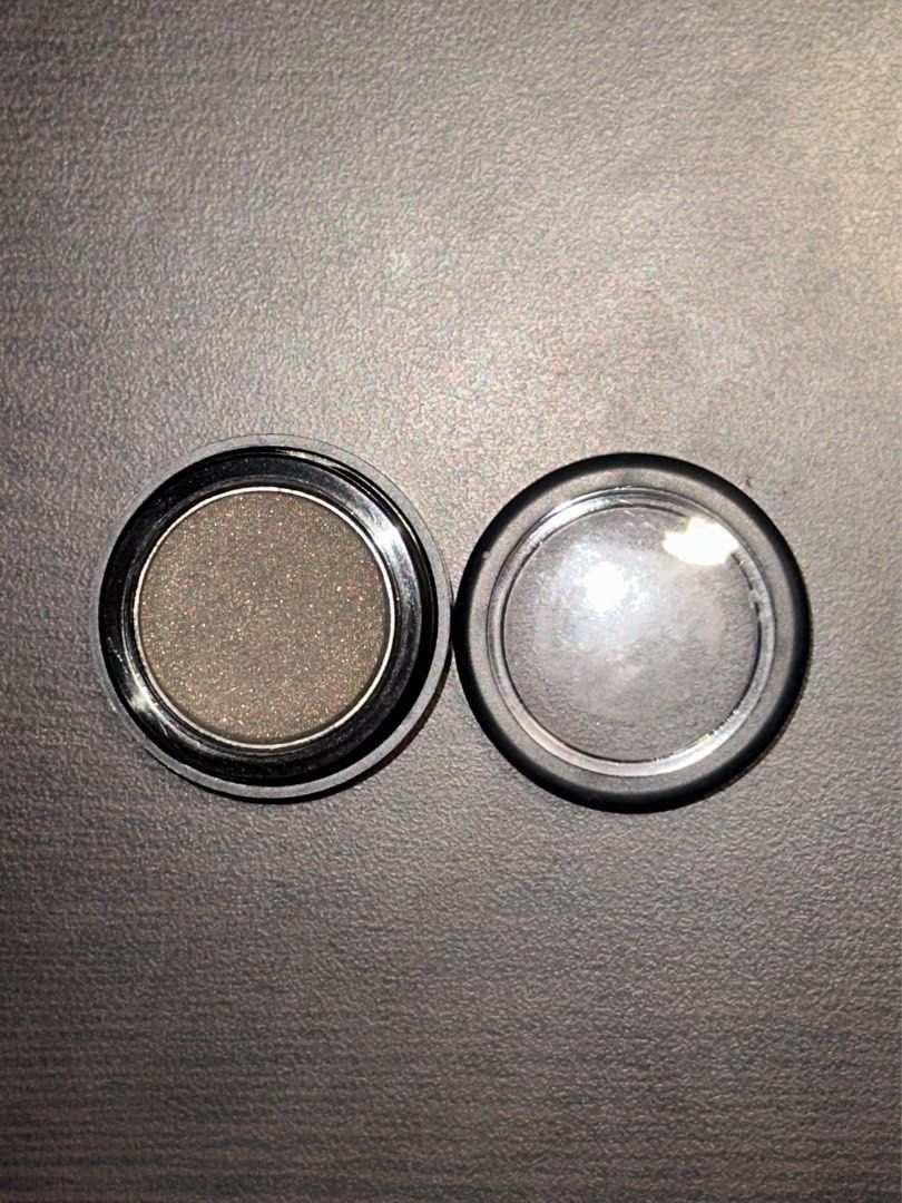 Nishido True Colors Eyeshadow (Soft Black) (Category: Makeup) located in Manila. Submitted by ciaodeclutter (Listing ID 1404048415, Image 1). Description: - swatched only KINDLY READ MY BIO BEFORE SENDING ANY INQUIRIES OR OFFERS 🤍.