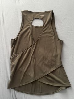 (Kategori: ) berada di . Dikirim oleh tu_____ropa (ID iklan 1404037888, Gambar 1). Deskripsi: .