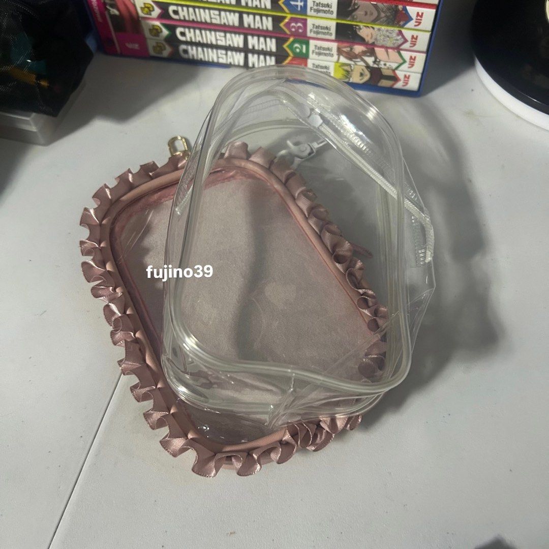 photocard holder & clear pouch doll keychain set (Category: Character Goods) located in Quezon City. Submitted by fujino39 (Listing ID 1404126973, Image 1). Description: — set only — pm me for more pics :) mop: gcash only mod: j&t or lalamove.