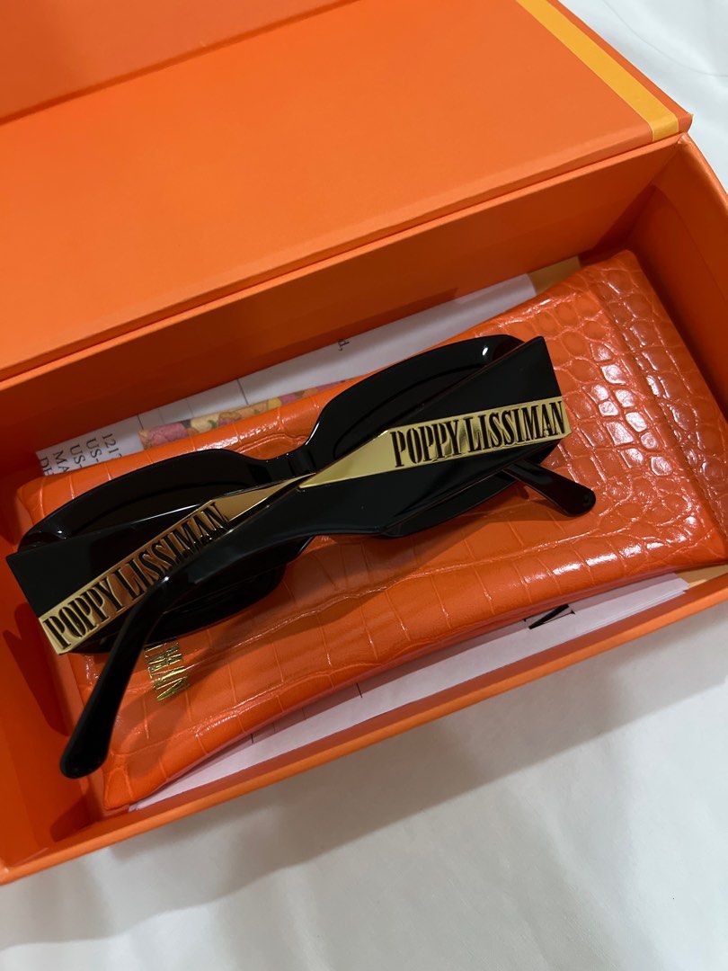 Poppy Lissiman Sunglasses (Category: Sunglasses & Eyewear) located in Bulacan. Submitted by __randomthings (Listing ID 1404032743, Image 3). Description: .