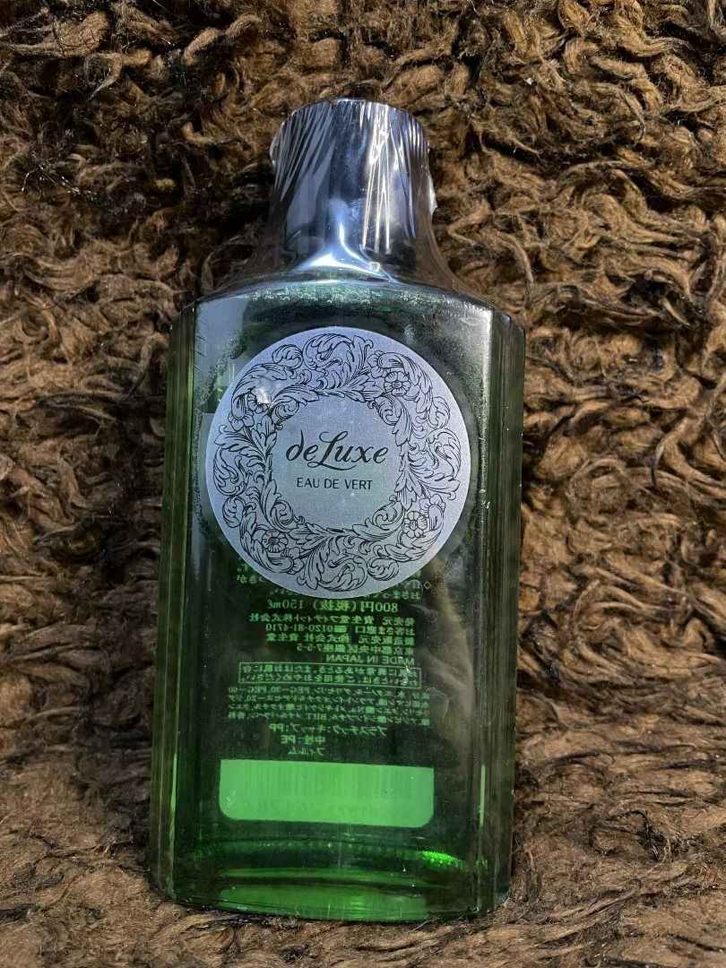 Shiseido de Luxe Eau de Vert N Astringent Toner (Category: Face Care) located in Tagum. Submitted by g4raj (Listing ID 1404010108, Image 3). Description: Shiseido Eau De Vert N 150ml – Japanese Mist Toner for Oily Skin – Skincare Product 🧾 Item: Shiseido de Luxe Eau de Vert N Astringent Toner 📏 Size: 150 ml 💎 Condition: Excellent / Brand New / Sealed 💰 Price: 450 📍 Location: Tagum City Product Description: A Japanese oil-control, acne-soothi