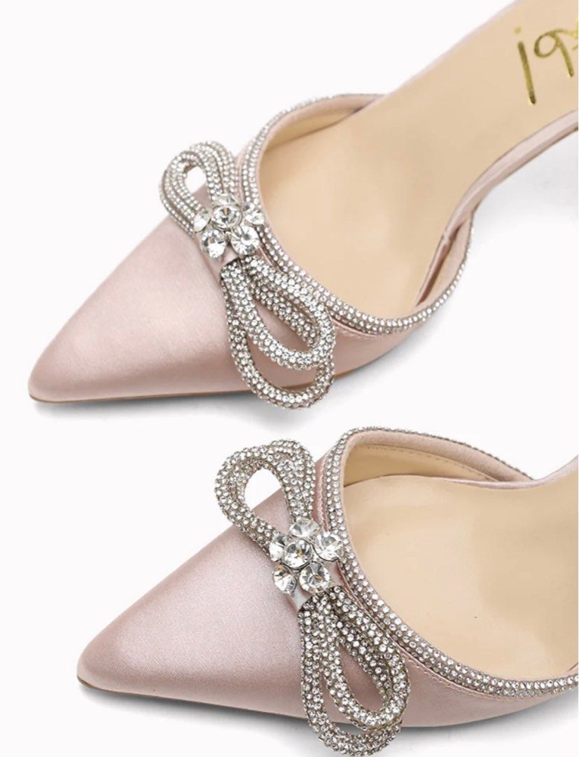 So Fab Scott Heels (Category: Heels) located in Quezon City. Submitted by cmsupreloved (Listing ID 1404021782, Image 3). Description: used once only during graduation.