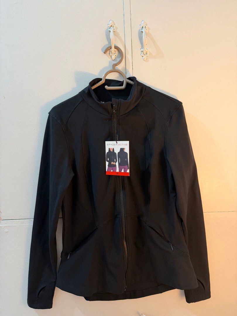Spyder Yoga Jacket Black (Category: Coats, Jackets and Outerwear) located in Bacoor. Submitted by hellonikka (Listing ID 1404117220, Image 3). Description: Helping tags lululemon, alo Brand New Bought in the US Too big on me :(.