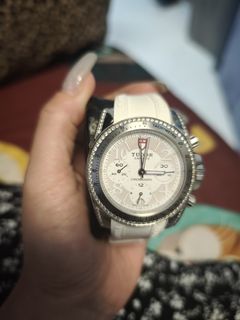 （分類：）位於 。 由 chingching.chung 提交（商品編號 1404171885，圖片 1）。簡介： 。