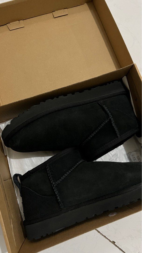 100% Authentic UGG Womens Classic Ultra Mini Black Boots (Category: Boots) located in Bulacan. Submitted by __randomthings (Listing ID 1404034089, Image 1). Description: Used a couple of times only! Brand new condition.
