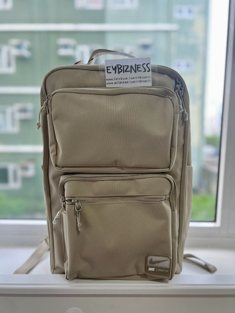 Nike Utility Speed Backpack ‘Desert Khaki’ (Category: Everything Else Others) located in Quezon City. Submitted by eybizness (Listing ID 1404023796, Image 1). Description: FOR SALE Nike Utility Speed Backpack ‘Desert Khaki’ 28cm W x 48.5cm H x 15cm D (approx.) With laptop compartment 2,495 PHP Shipping: LBC/Lalamove (Delivery at buyer's expense) DM to secure your bag now! .