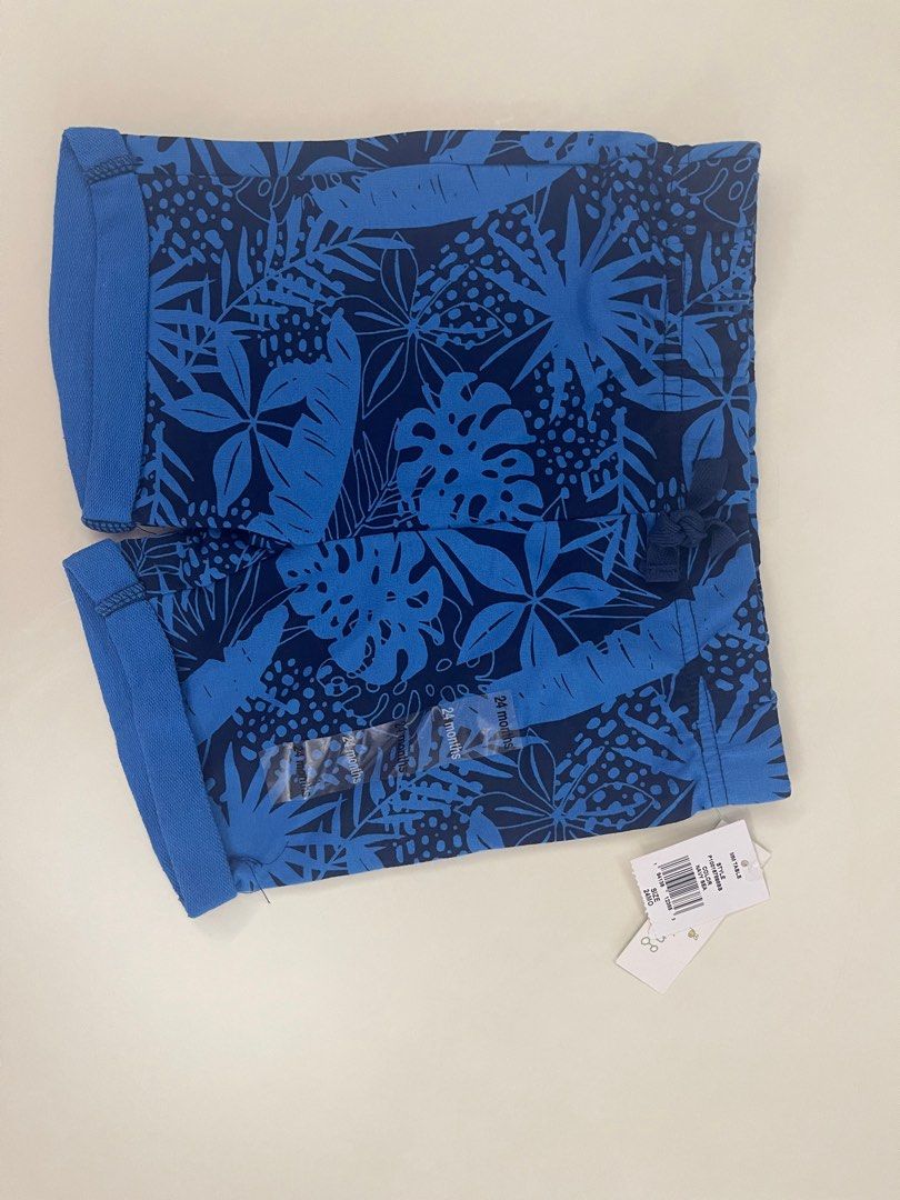 Wanderling Blue Floral Shorts (Category: Babies & Kids Fashion) located in Pasig City. Submitted by janinemd (Listing ID 1403999483, Image 1). Description: - Brand: Wanderling - Size: 24 months - Features: Floral pattern, drawstring, comfortable fit - Material: Soft - Perfect for everyday wear.
