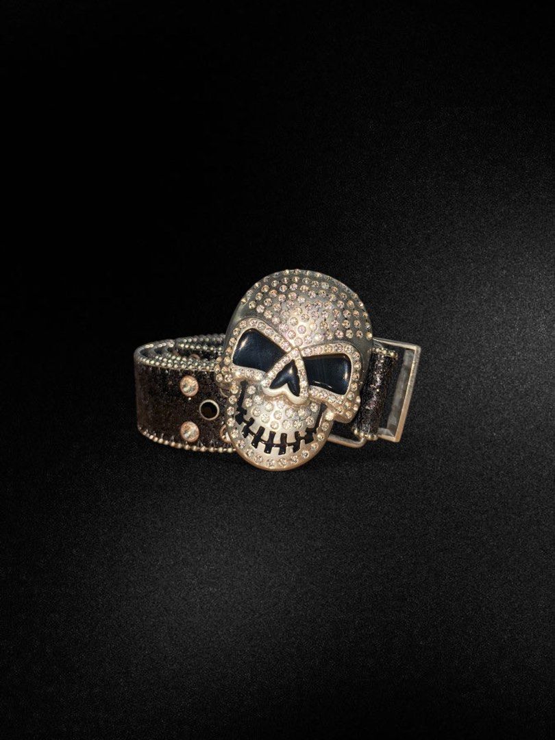 Y2K Rhinestone Skull Belt (Category: Belts) located in Hermosa. Submitted by xonarchive (Listing ID 1404164153, Image 1). Description: .