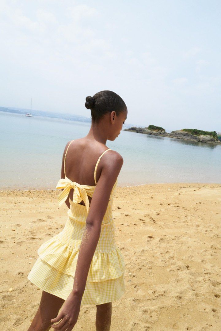 zara yellow plaid dress (Category: Dresses) located in Manila. Submitted by rorycake (Listing ID 1404117765, Image 2). Description: with chocolate stain on skirt area selling because im declutterring .