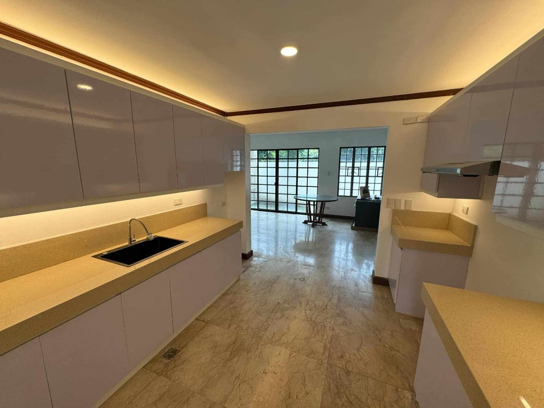 (Category: ) located in . Submitted by southwoods.properties (Listing ID 1404321065, Image 1). Description: .