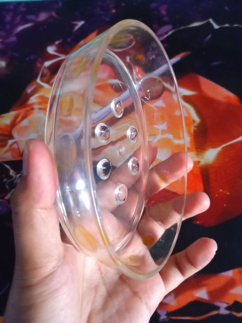 Acrylic Soap Dish (Category: Bath) located in Quezon City. Submitted by an.marie (Listing ID 1404230981, Image 3). Description: no issue don't use it anymore japan made.