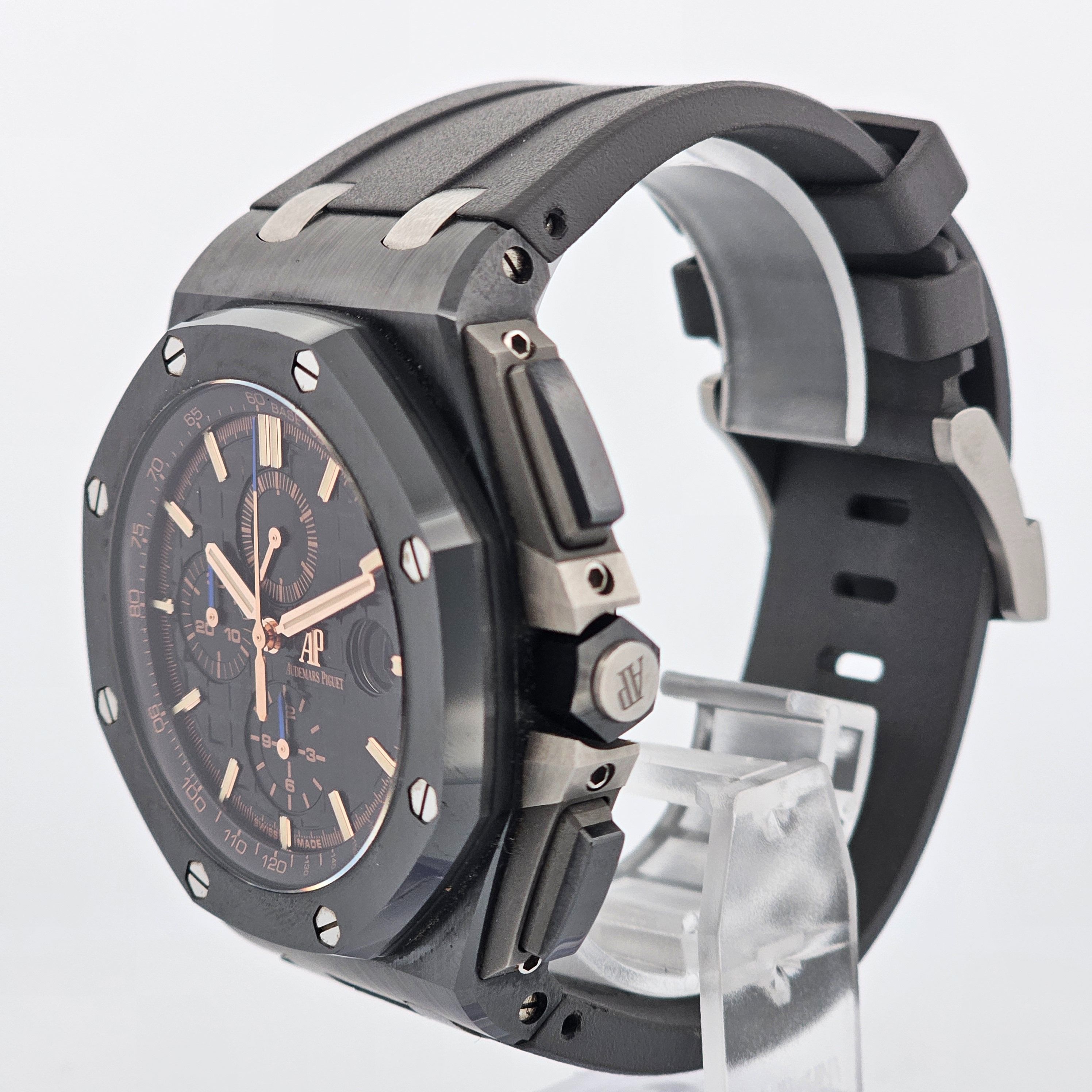 Audemars Piguet Royal Oak Offshore Chronograph 26405CE.OO.A002CA.02 44mm (Category: Watches) located in Singapore. Submitted by watchbanka.deer (Listing ID 1404274586, Image 2). Description: Watch Condition: Very Good Warranty Year: 2017 Diameter: 44mm Movement: Automatic Case Material: Ceramics Dial Color: Black Accessories: Original Box and Documents No Exchange Thank You Want to see more watches we have please follow us on: Website: https://ww
