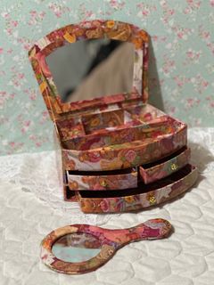 (Category: ) located in . Submitted by favoritepreloved (Listing ID 1404349283, Image 1). Description: .