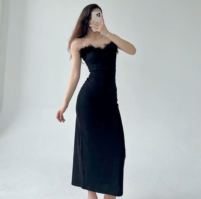 Black Feather Trim Strapless Dress (Category: Dresses) located in Batangas. Submitted by yybba (Listing ID 1404220575, Image 3). Description: - Black strapless midi dress - Feather trim neckline - Fitted silhouette - Side slit detail - Smooth, solid fabric - Ideal for special events.