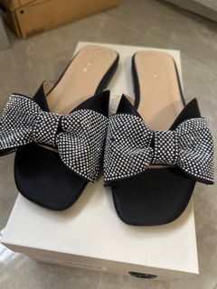 (Category: ) located in . Submitted by wendytan77 (Listing ID 1404257385, Image 1). Description: .