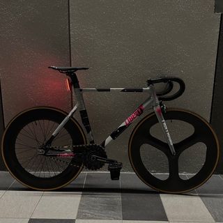 (Category: ) located in . Submitted by budgetbrossg (Listing ID 1401668949, Image 1). Description: .