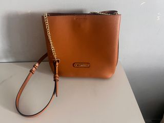 (Category: ) located in . Submitted by _lady.marmalade89 (Listing ID 1404271168, Image 1). Description: .