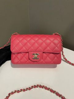 (Category: ) located in . Submitted by lovelotsluxury (Listing ID 1404324038, Image 1). Description: .
