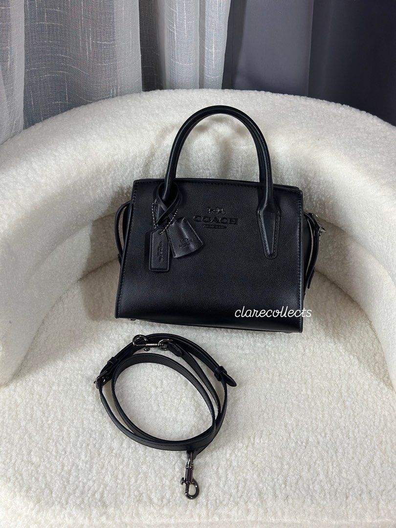 Coach andrea caryall topnotch quality (Category: Luxury Bags & Wallets) located in Batangas. Submitted by declutterwithclare_ (Listing ID 1404348147, Image 1). Description: In excellent condition Topnotch quality Genuine leather .