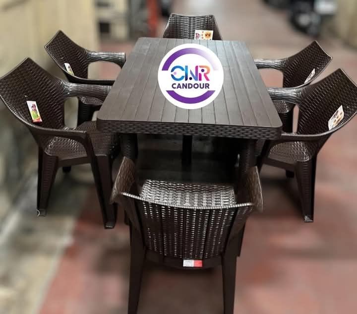 comfy Rattan Dining set (Category: Tables & Sets) located in Manila. Submitted by minidivisoria (Listing ID 1404176270, Image 1). Description: Comfy Rattan Dining set 6 seaters Table ₱4800 8 seaters Table ₱5300.