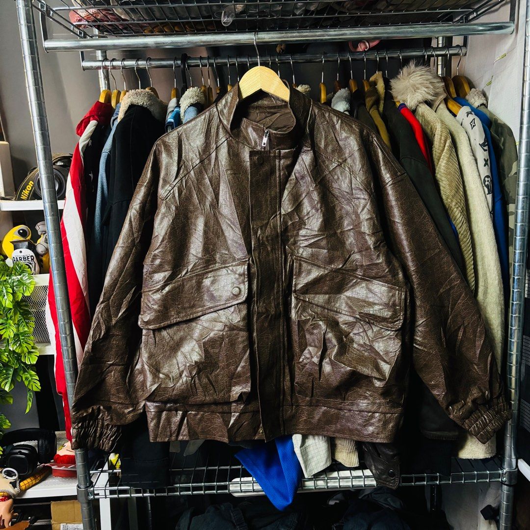 Dazy Brown Leather Jacket - Size L (Category: Coats, Jackets and Outerwear) located in Caloocan City. Submitted by bonsatocha43876 (Listing ID 1404326219, Image 2). Description: 📌 Location: Pilar Village, Las Piñas City 🚛 Courier: JNT Express 📩 DM us for more. 🛒 Open for reservation, Need Down Payment Atleast 100 pesos. There's a lot of new stuff available, kindly visit my page "Take 'em All". .