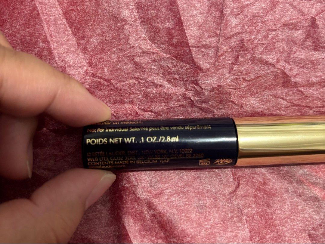 Estee Lauder Mini Mascara (Category: Makeup) located in Quezon City. Submitted by violetandstuff (Listing ID 1404333257, Image 3). Description: .