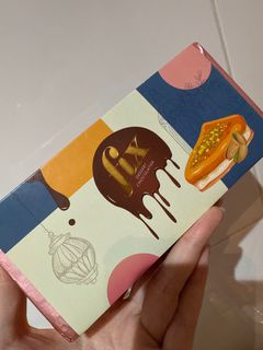（分類：）位於 。 由 ameliayfw 提交（商品編號 1404317624，圖片 1）。簡介： 。