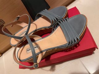 （分類：）位於 。 由 bbcyanyan 提交（商品編號 1404319162，圖片 1）。簡介： 。