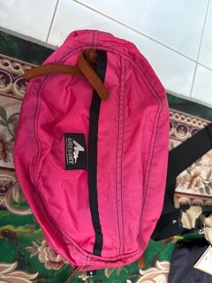 (Category: ) located in . Submitted by secondhandbundle (Listing ID 1404251216, Image 1). Description: .